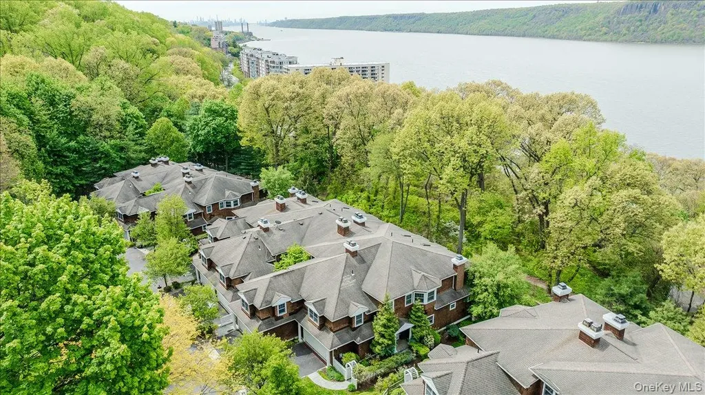6 Riverpointe Road Hastings-on-hudson NY 10706