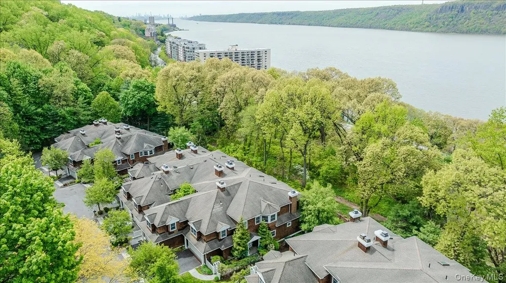 6 Riverpointe Road Hastings-on-hudson NY 10706