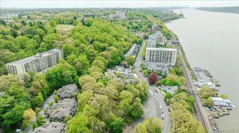 6 Riverpointe Road Hastings-on-hudson NY 10706