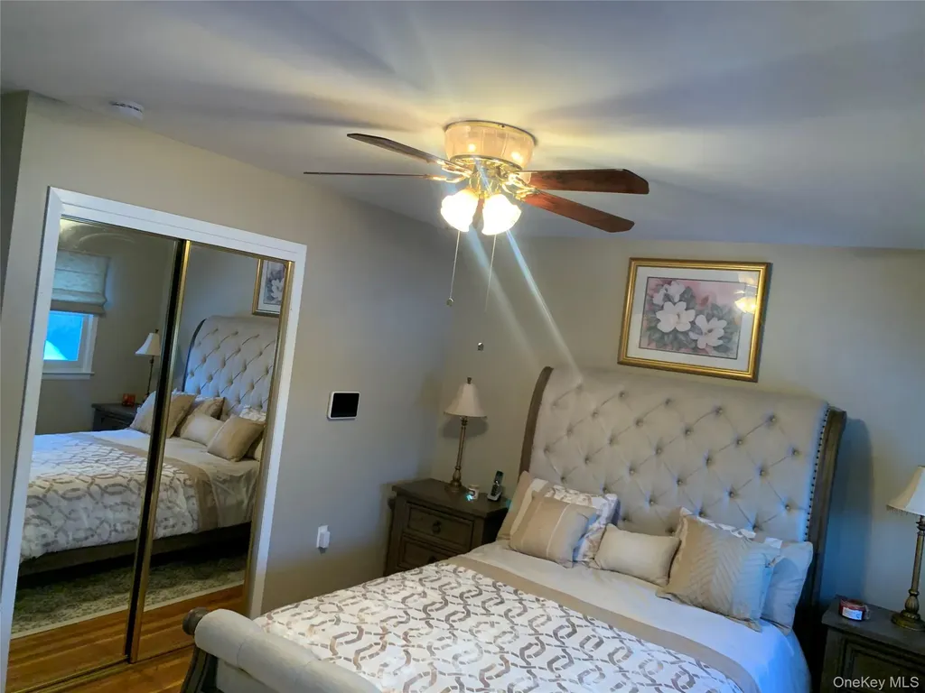 8 Autumn Lane Stony Point NY 10980