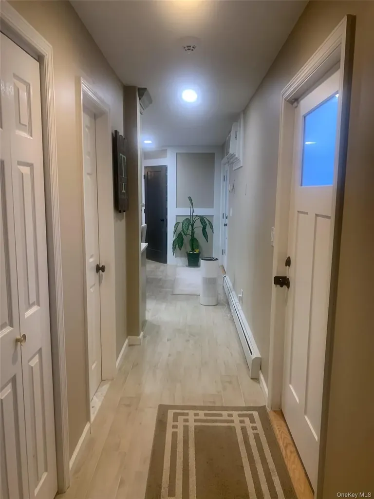 8 Autumn Lane Stony Point NY 10980