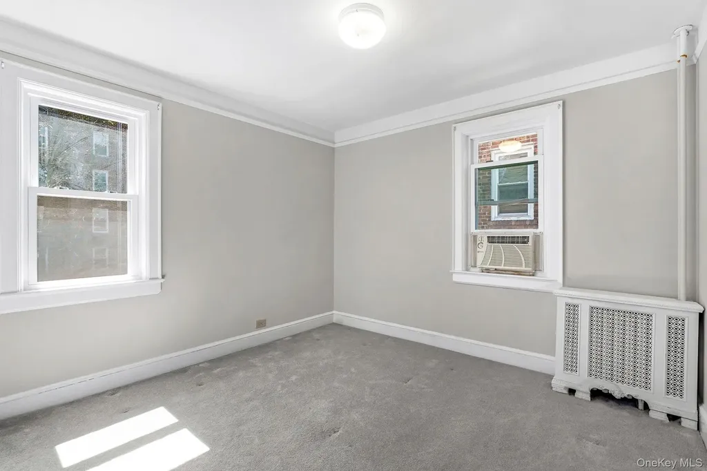 232 W 259th Street Bronx NY 10471