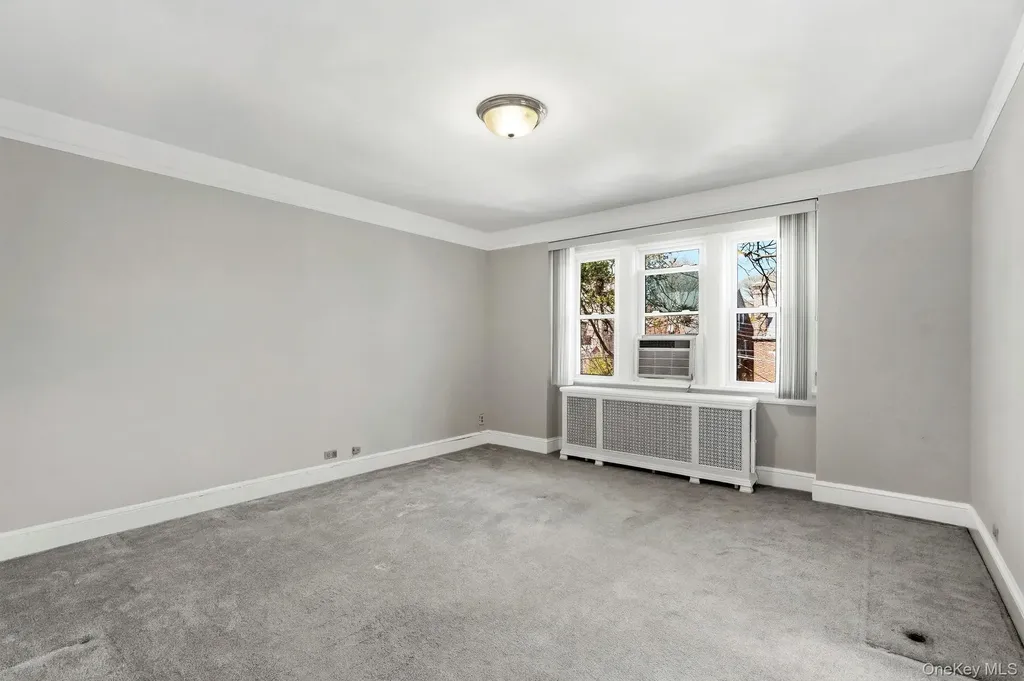 232 W 259th Street Bronx NY 10471