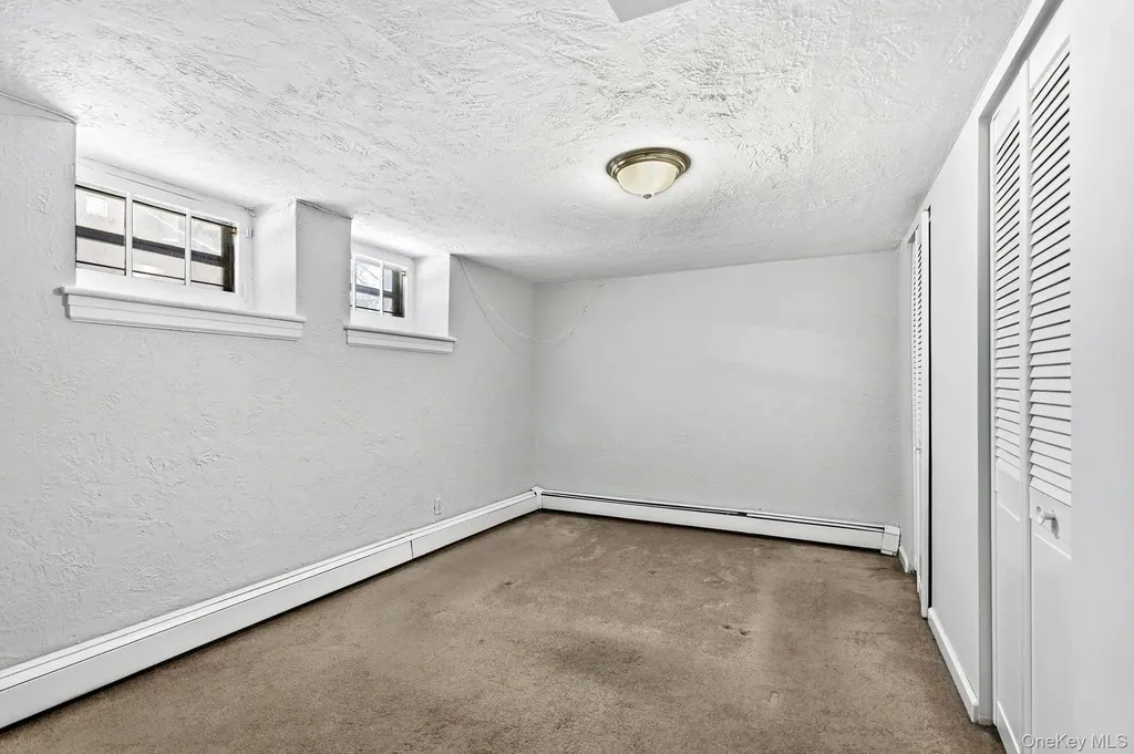 232 W 259th Street Bronx NY 10471