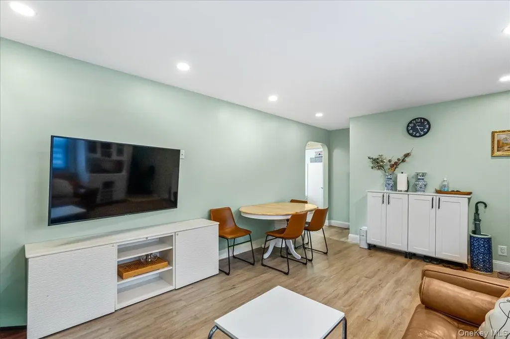 74-12 220th Street Bayside NY 11364