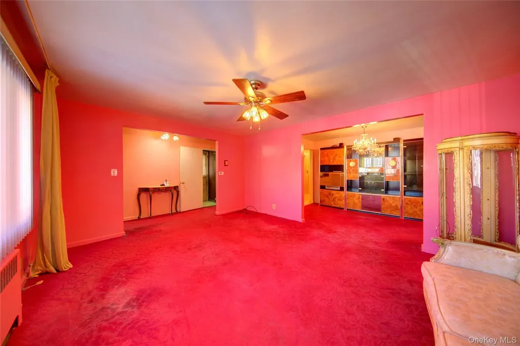 10 Taft Avenue Hempstead NY 11550