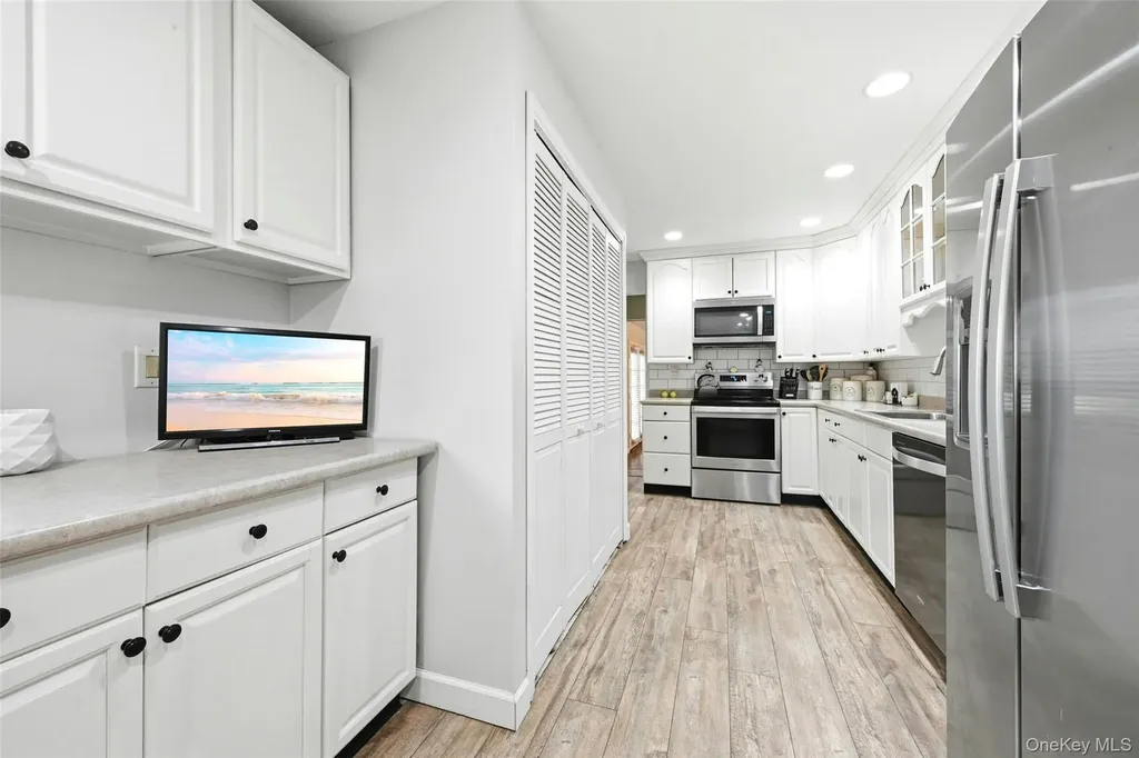 246 Southern Boulevard Nesconset NY 11767