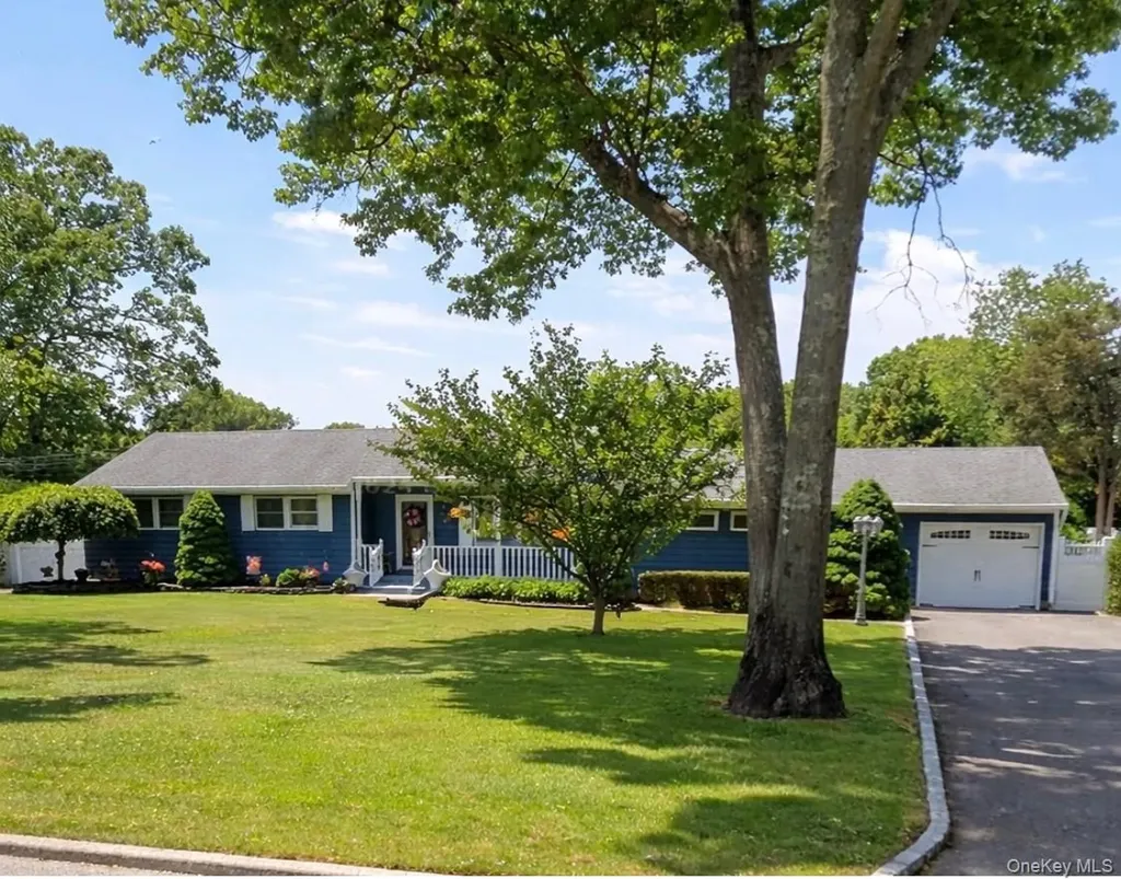 246 Southern Boulevard Nesconset NY 11767