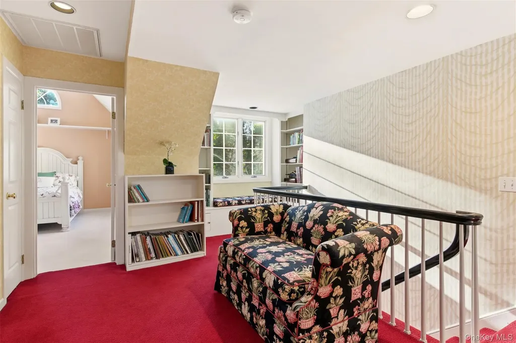 55 Titus Lane Cold Spring Harbor NY 11724