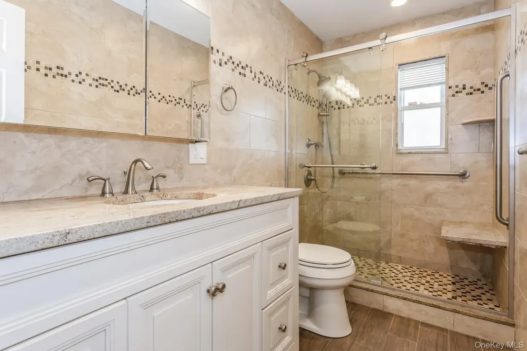 562 Bernice Road Franklin Square NY 11010