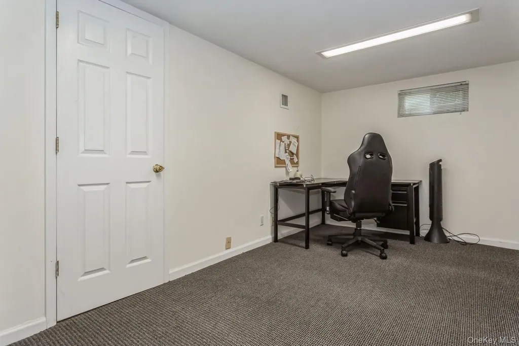 562 Bernice Road Franklin Square NY 11010