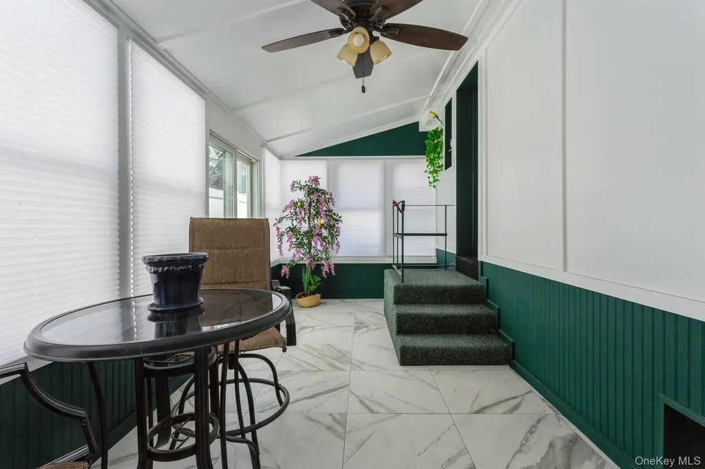 562 Bernice Road Franklin Square NY 11010