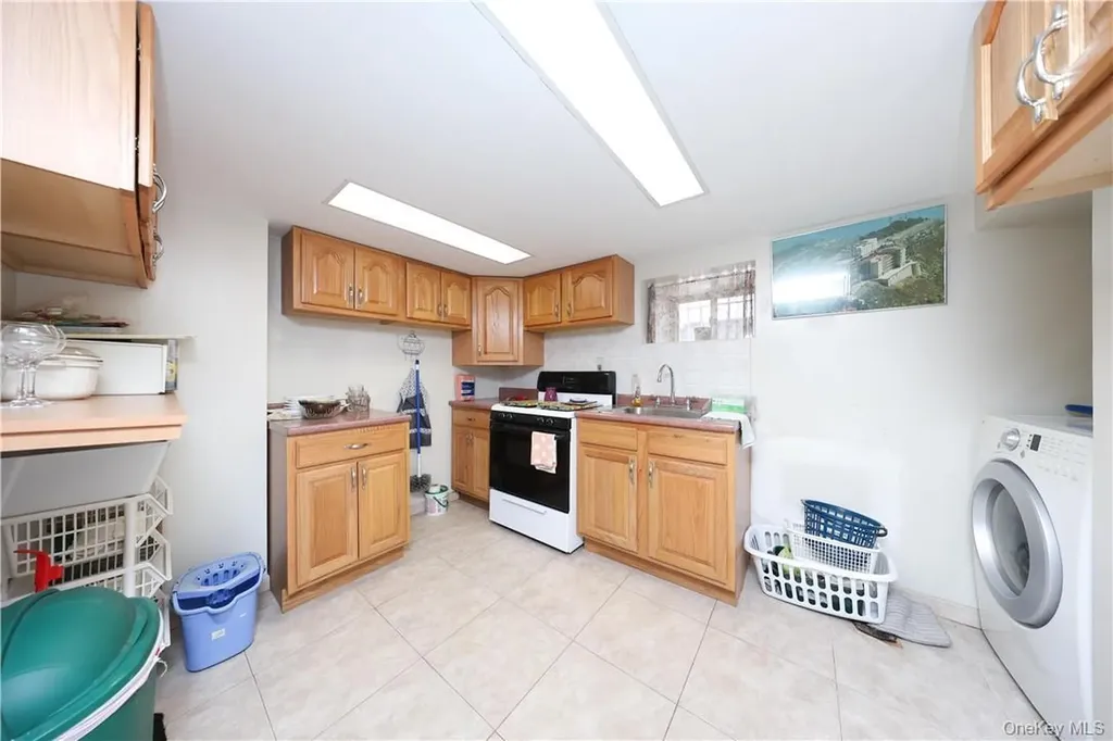 1361 Bay Ridge Parkway Brooklyn NY 11228