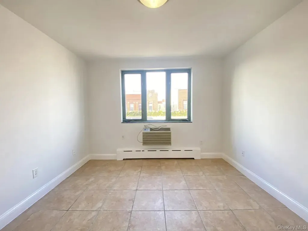2447 44th Street Astoria NY 11103