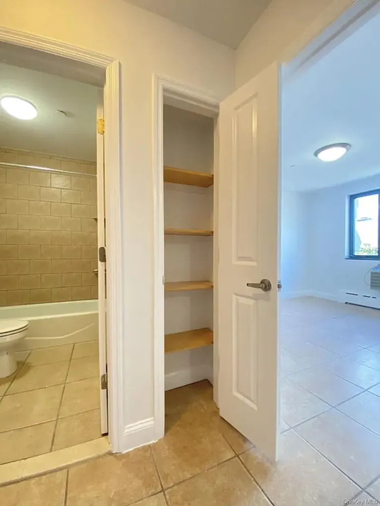 2447 44th Street Astoria NY 11103