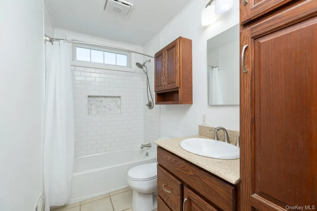 3 Exeter Road East Patchogue NY 11772