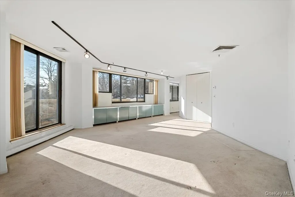 25 Rockledge Avenue White Plains NY 10601