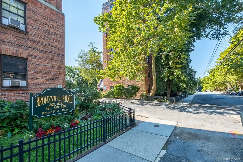 824 Bronx River Road Bronxville NY 10708