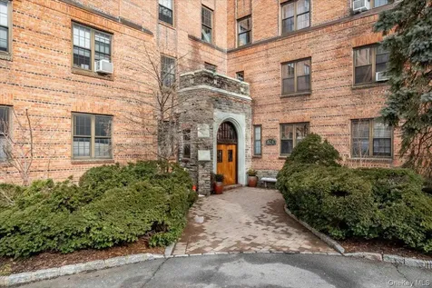 824 Bronx River Road Bronxville NY 10708