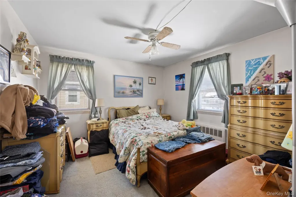 27 Elizabeth Drive Bethpage NY 11714
