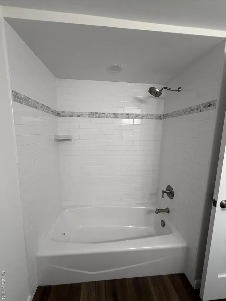 6 Andre Avenue Tappan NY 10983