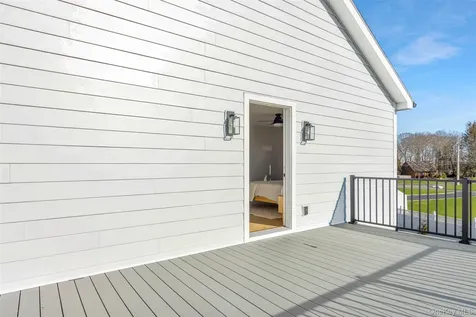285 Sandy Beach Road Greenport NY 11944