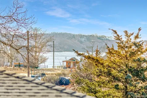 285 Sandy Beach Road Greenport NY 11944