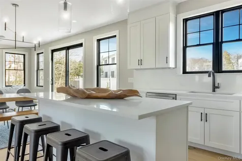 285 Sandy Beach Road Greenport NY 11944