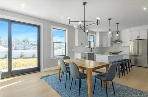 285 Sandy Beach Road Greenport NY 11944