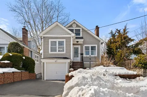 97 Staunton Street Yonkers NY 10704