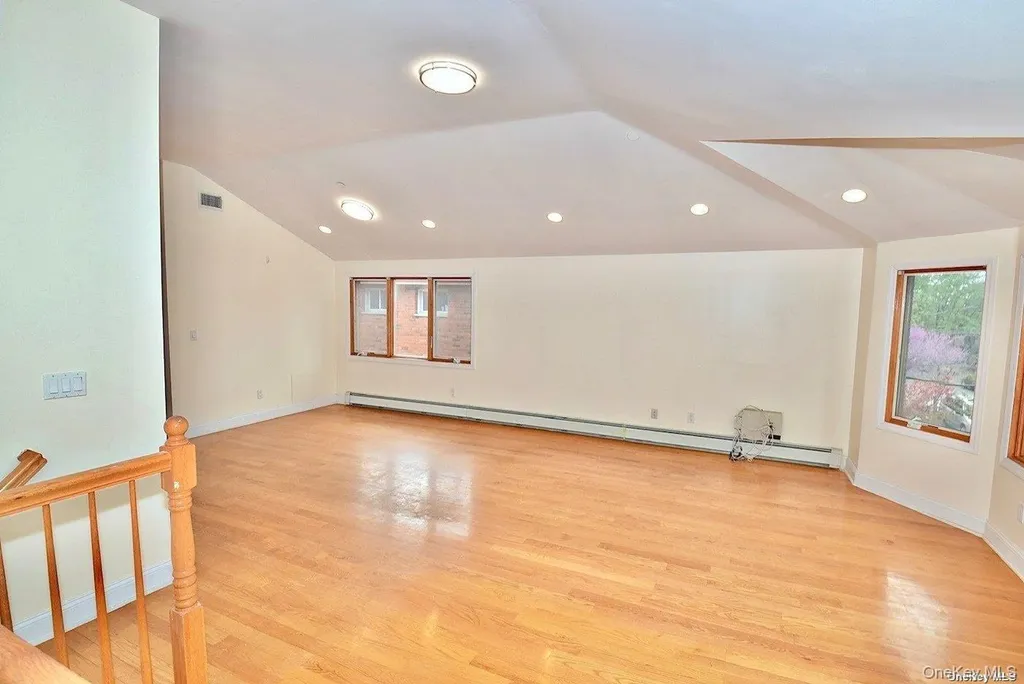 154-36 20th Road Whitestone NY 11357