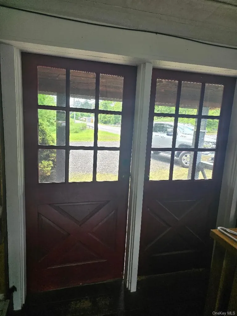 6437 Route 209 Kerhonkson NY 12446