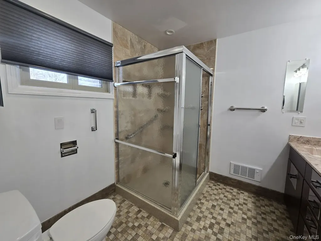 10 Chestnut Drive Pomona NY 10970