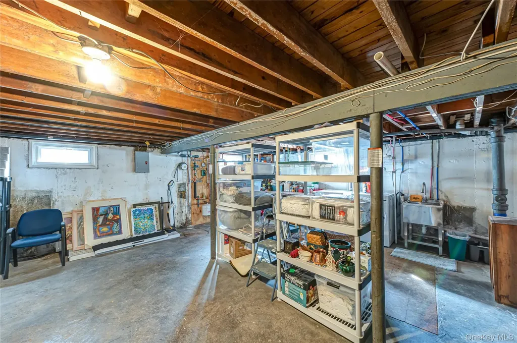 36 Sinclair Drive Greenlawn NY 11740