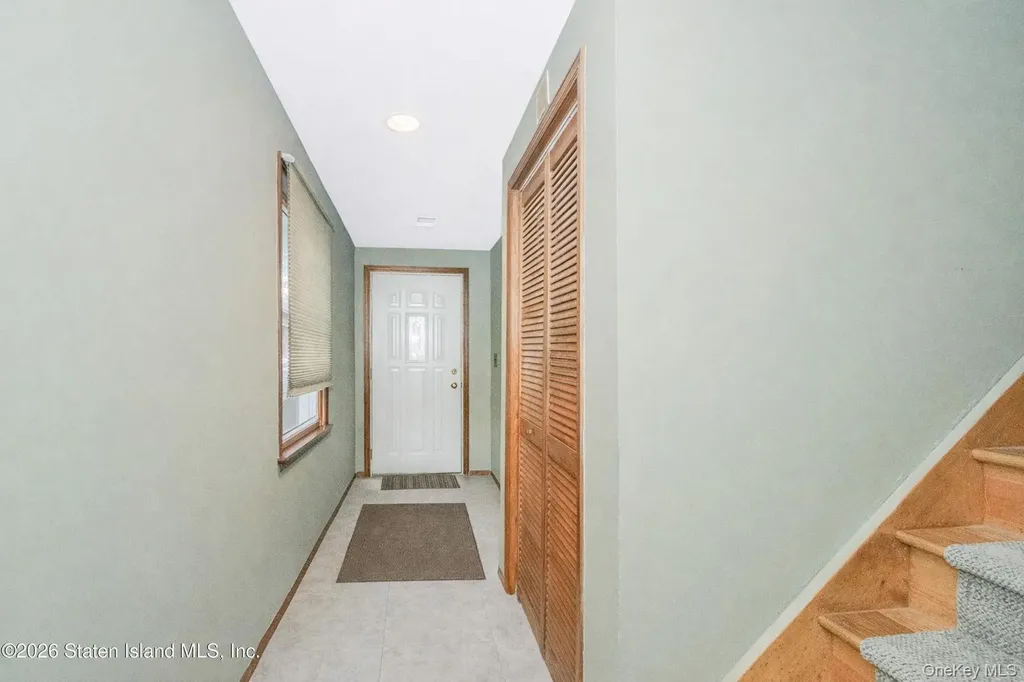 194 Justin Staten Island NY 10306