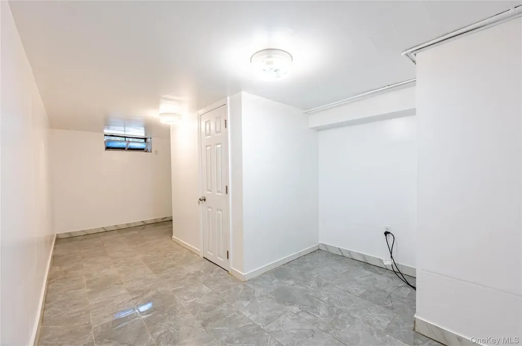 1318 Mace Avenue Bronx NY 10469