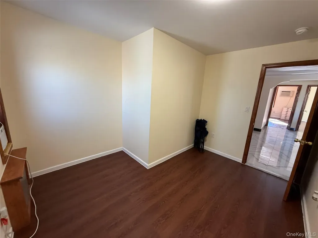 1318 Mace Avenue Bronx NY 10469