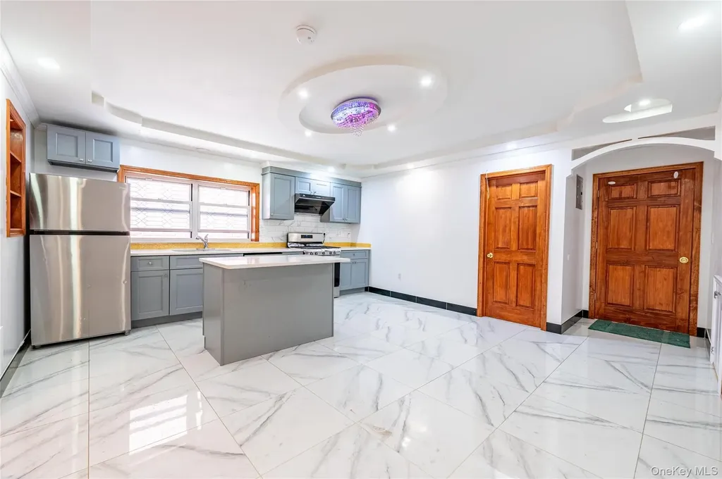 1318 Mace Avenue Bronx NY 10469