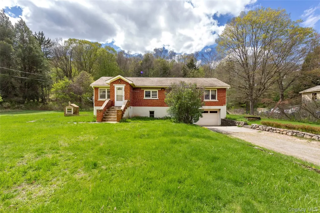 113 Dog Tail Corners Road Wingdale NY 12594