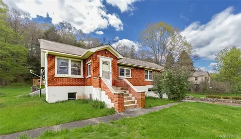 113 Dog Tail Corners Road Wingdale NY 12594
