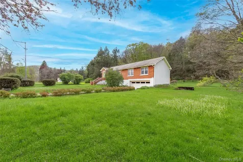 113 Dog Tail Corners Road Wingdale NY 12594