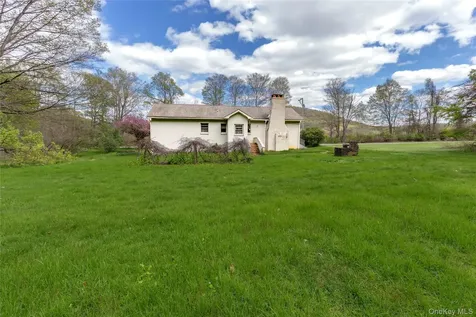 113 Dog Tail Corners Road Wingdale NY 12594