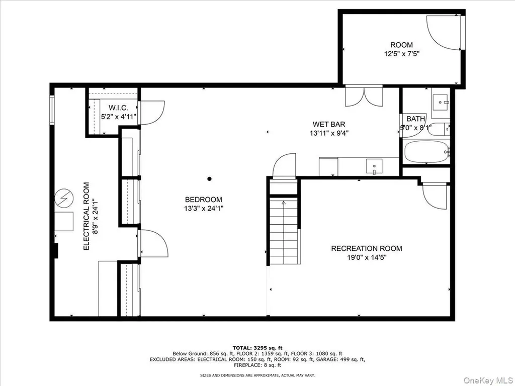 15 Oak Lane Hampton Bays NY 11946