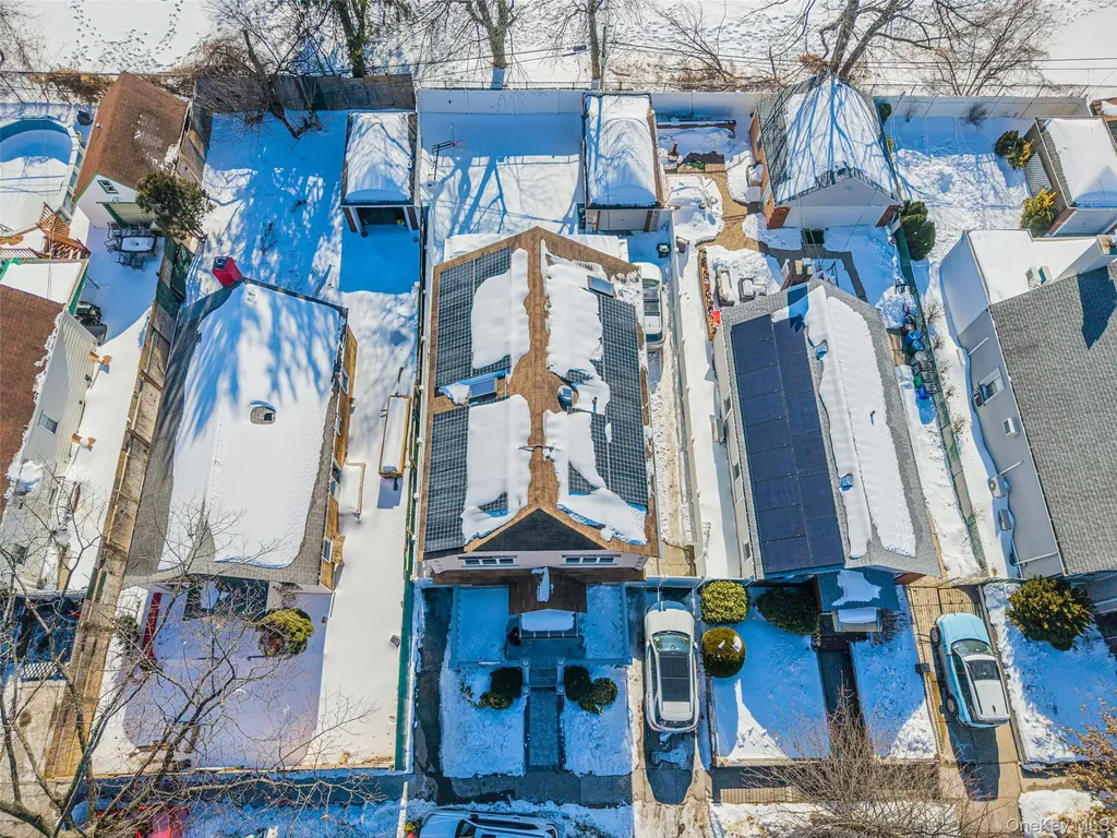 17528 Underhill Avenue Fresh Meadows NY 11365