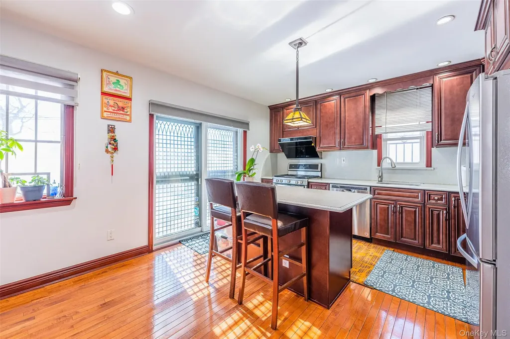 17528 Underhill Avenue Fresh Meadows NY 11365