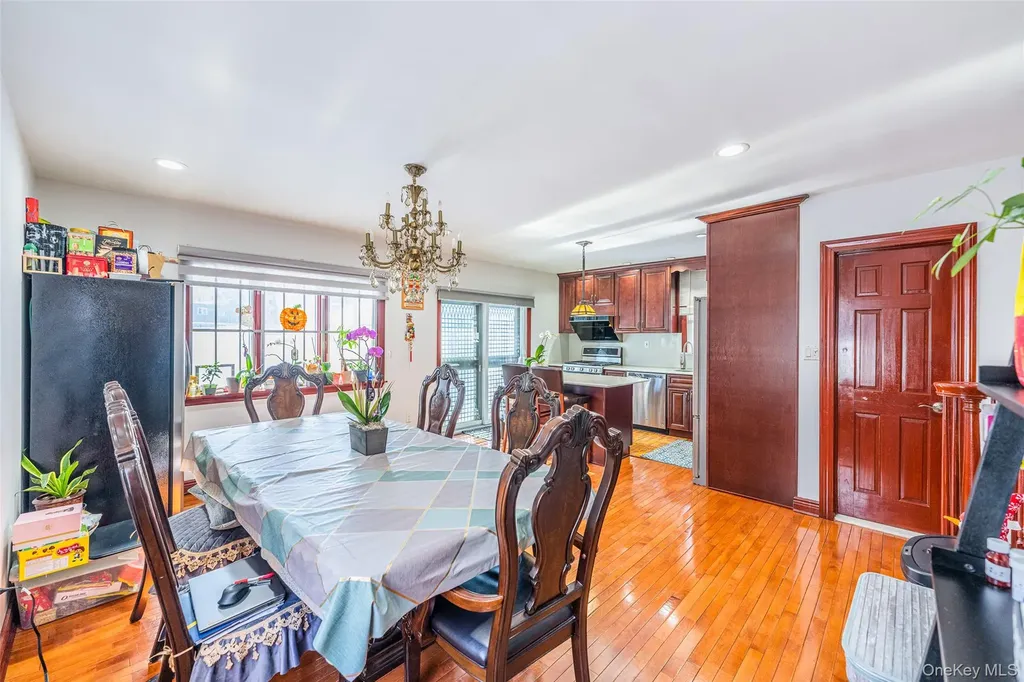 17528 Underhill Avenue Fresh Meadows NY 11365