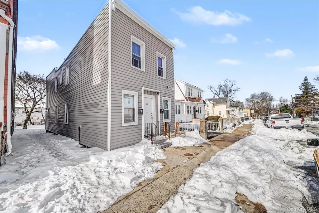 548 S 8th Avenue Mount Vernon NY 10550