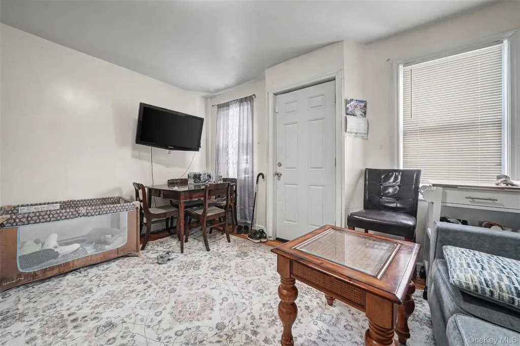548 S 8th Avenue Mount Vernon NY 10550