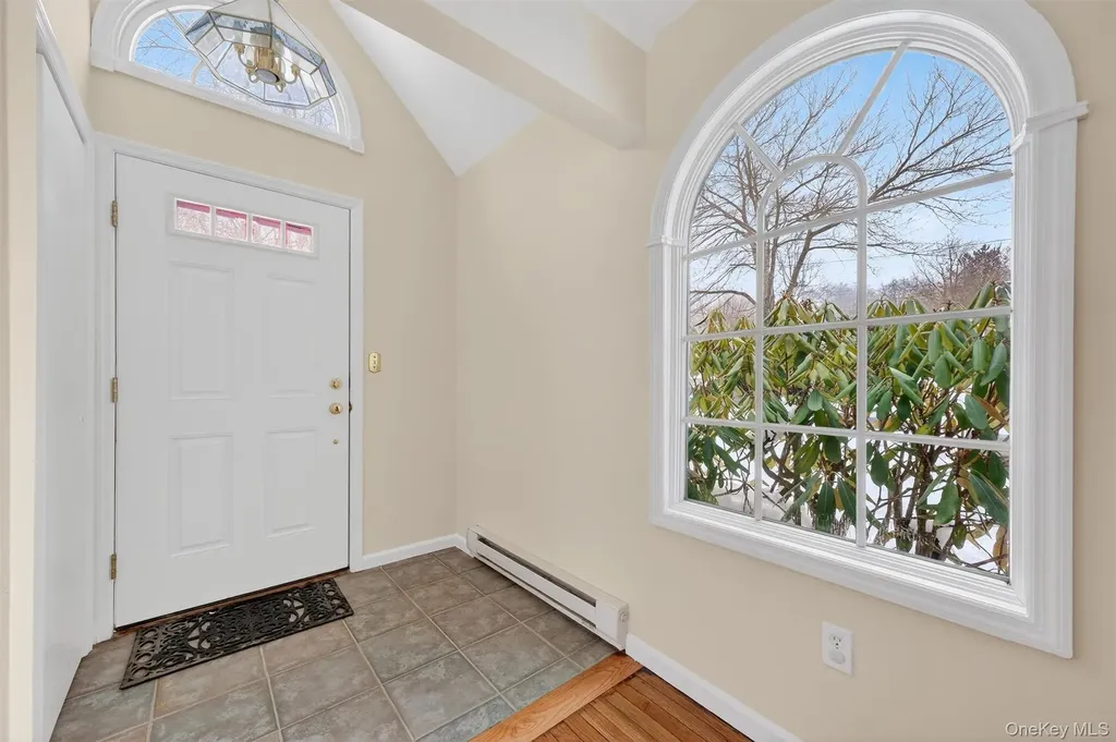 31 Oneonta Road Carmel NY 10512