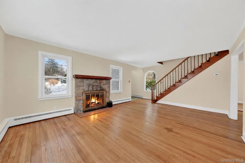 31 Oneonta Road Carmel NY 10512